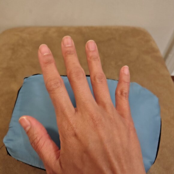 Women's Goose Down Jacket - Picture 9 of 11